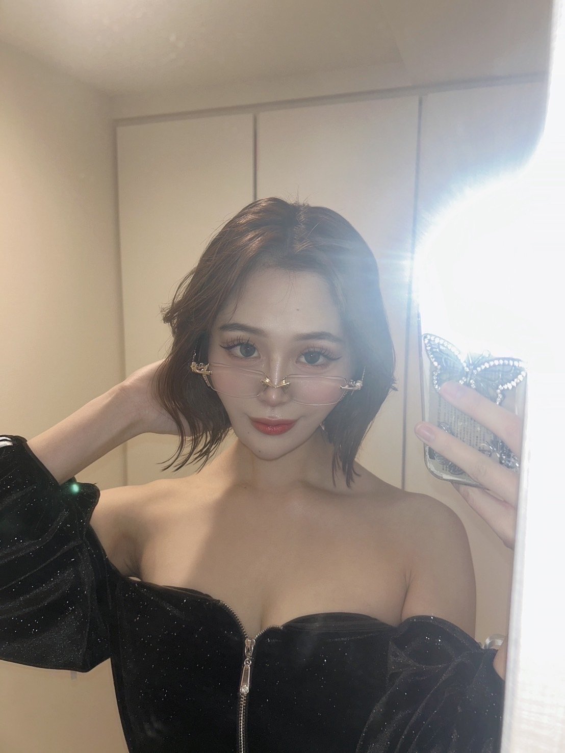 My name Saku from japan🇯🇵 and I'm here for the first time. I want to give you guys a special experience😜 My name Saku from japan🇯🇵 and I'm here for the first time. I want to give you guys a special experience😜