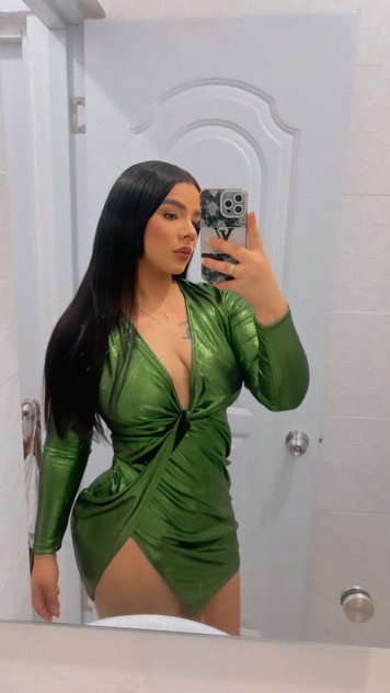 Pay Cash Full Service Latina hot available call me daddy No game Pay Cash Full Service Latina hot available call me daddy No game