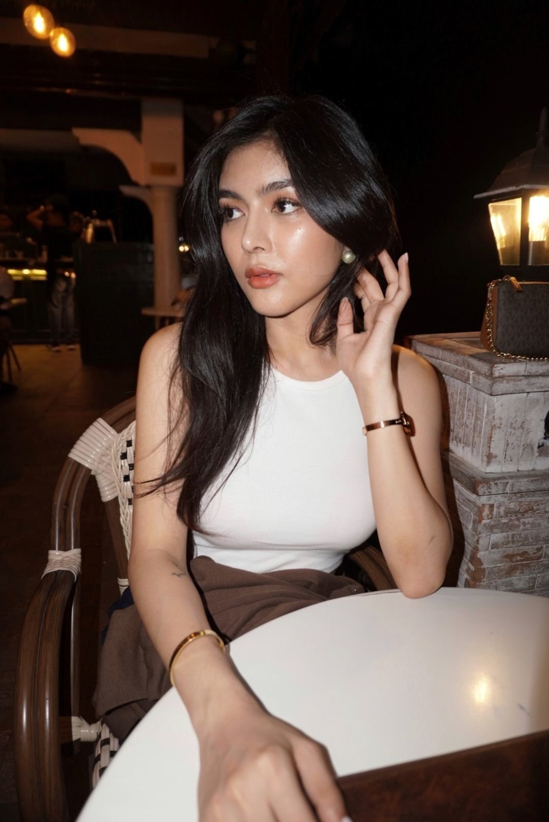 Hello Gentlemen I am Caroline. ๐ธ 24 yrs old, flight attendant/ model/ famous artist in Ukraine. Hello Gentlemen I am Caroline. ๐ธ 24 yrs old, flight attendant/ model/ famous artist in Ukraine.