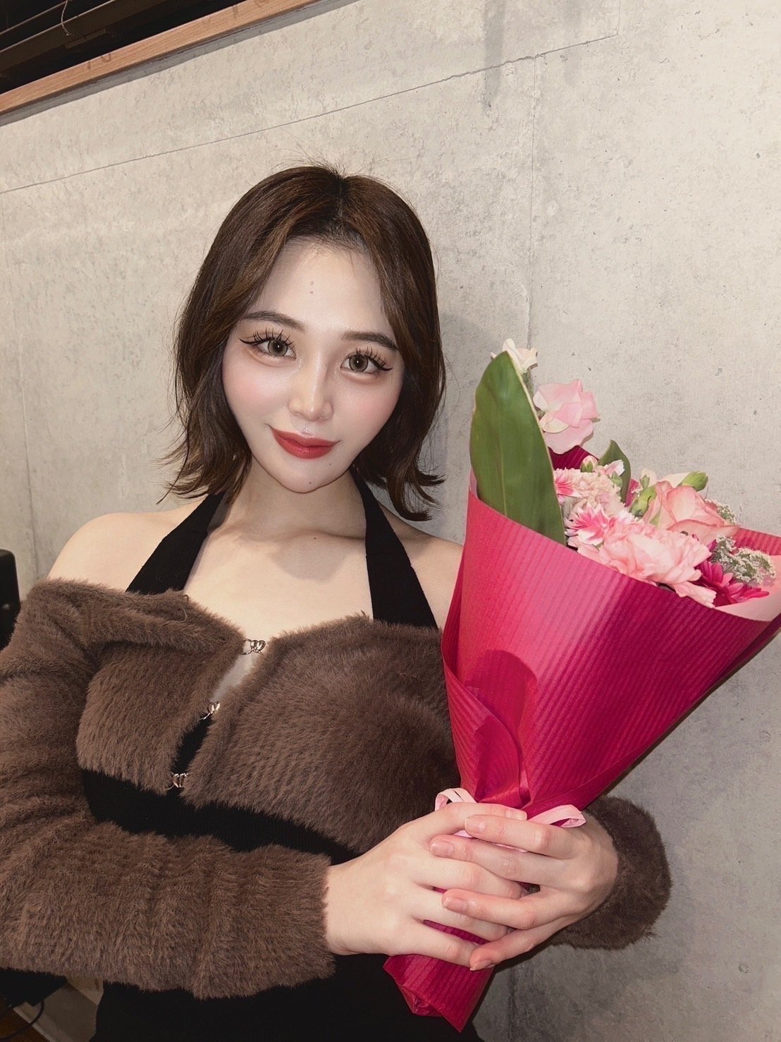 My name Saku from japan🇯🇵 and I'm here for the first time. I want to give you guys a special experience😜 My name Saku from japan🇯🇵 and I'm here for the first time. I want to give you guys a special experience😜