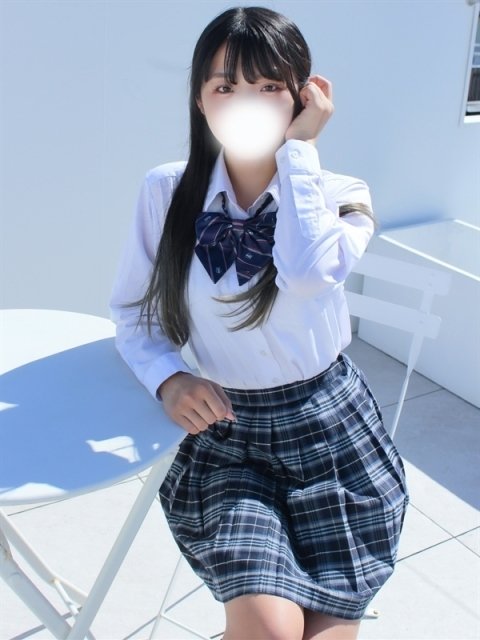 Although she looks neat and mature, she has a friendly and easy-going nature, as if she is always surrounded by her friends.
She has a slightly calm atmosphere, but when you talk to her, she naturally Although she looks neat and mature, she has a friendly and easy-going nature, as if she is always surrounded by her friends.
She has a slightly calm atmosphere, but when you talk to her, she naturally