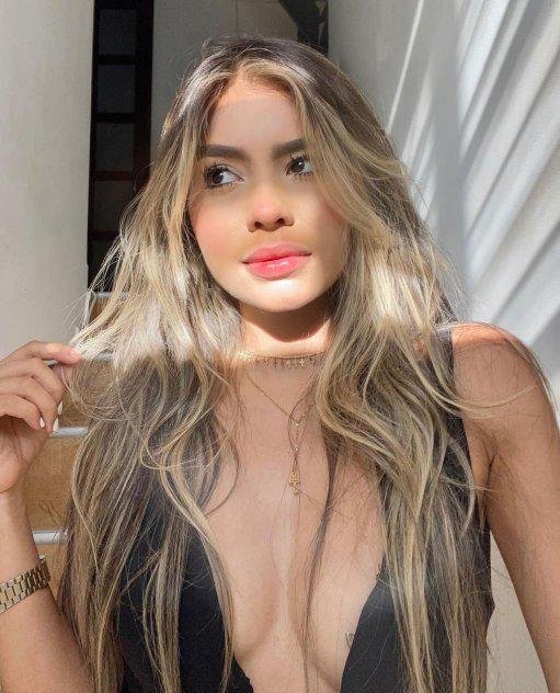 chica sexy disponible a todas horas para cumplir cualquier fantacia chica sexy disponible a todas horas para cumplir cualquier fantacia