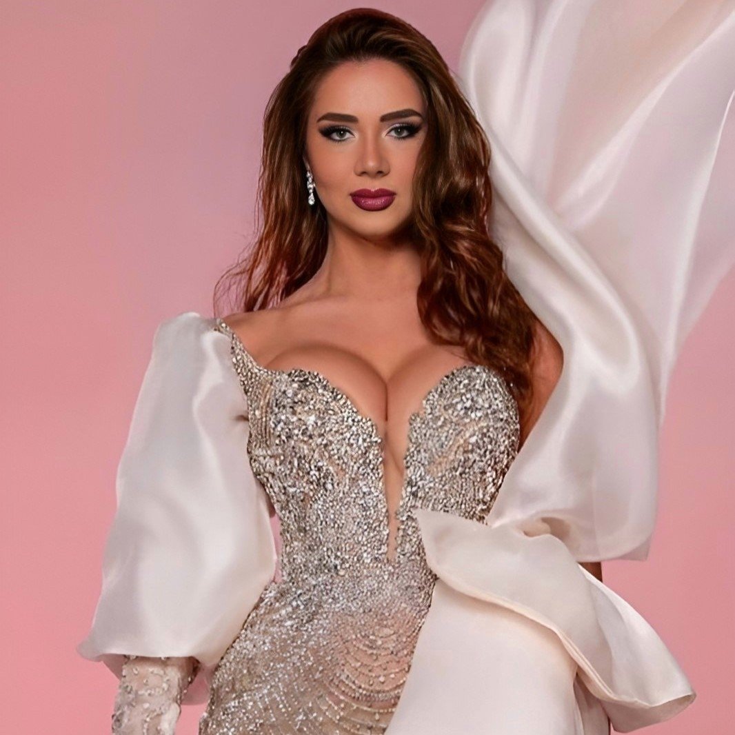 I am Viktoria, a very nice, naughty and sensual young lady, a true magician of fun. Let me seduce you and I will try to do the best for you! I love my job and I have a lot of experience, I am the perf I am Viktoria, a very nice, naughty and sensual young lady, a true magician of fun. Let me seduce you and I will try to do the best for you! I love my job and I have a lot of experience, I am the perf