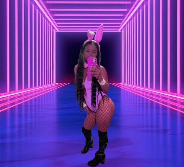 Guera ready para ti llamame a cualquier hora estare lista para atender Guera ready para ti llamame a cualquier hora estare lista para atender