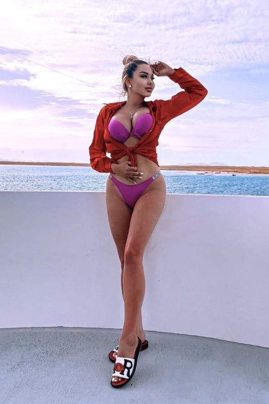 Hello! I am Milya. I can make your extreme erotic fantasies come true! I have no boundaries, limits, tabus or rules. I am extremely open minded and enjoy every aspect of sex! I love men, but sometimes
