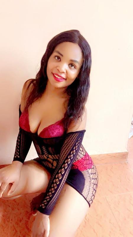 I am  Jenifer super hot African sexy girl living in Madipakkam in chennai City