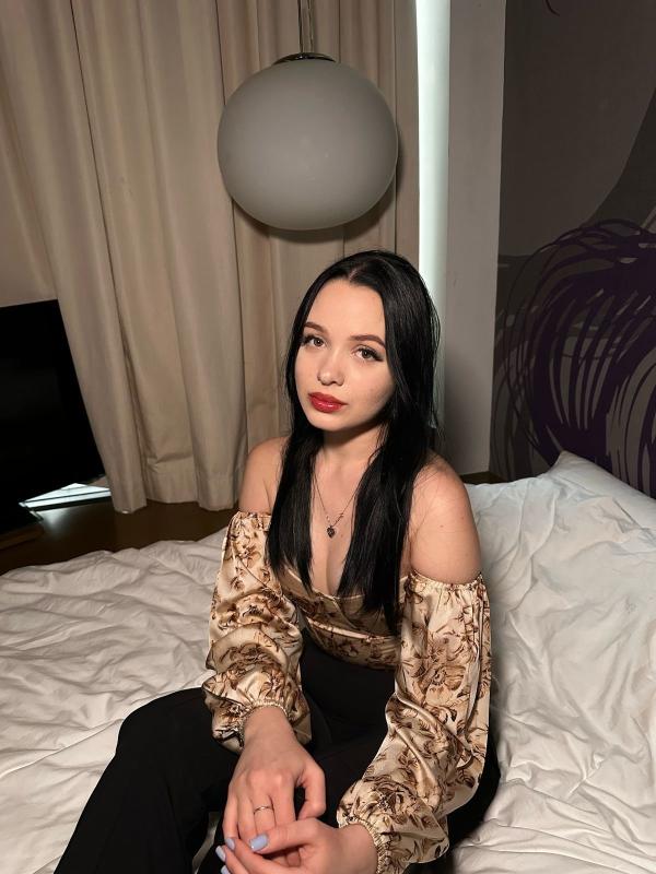 Hi, Baby! i am Masha, Super Model! Shoot me a SMS and I will surprise you!  I like to have fun so let's do it together!Take A Break From Your Stressful Day And Relax & Unwind With Me!If you are lookin