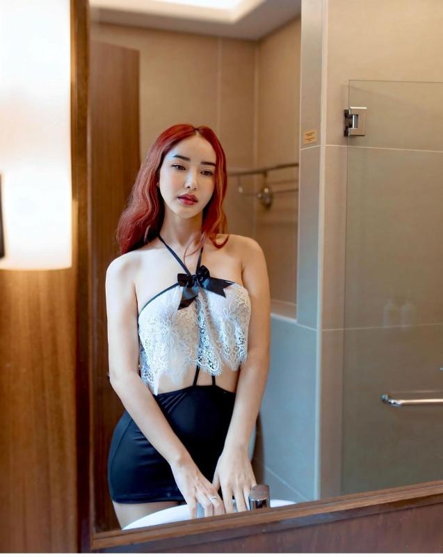 Hello Guys ,
My name is Mona Lee from Laos chinese, A beautiful girl from Asia . 
Hi I am here to make your day a whole lot better!
I am a real naughty minx and love to live new adventures.
I have the