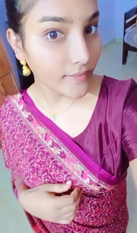 All services available 
Ping me whstapp for more details 
Bj and anal also available 
Ping me whetapp for more details
I have safe place and hygine and secure.....
I will show u heaven on bed ...
Vedi