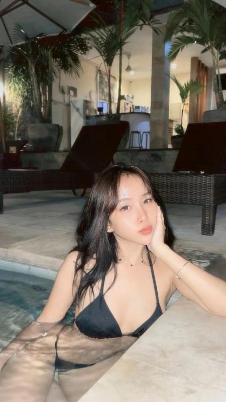 My rules,i can do anyting.. golden shower, blowjob deep, swallow, massage erotic, kissing also, and other,im 18 yo