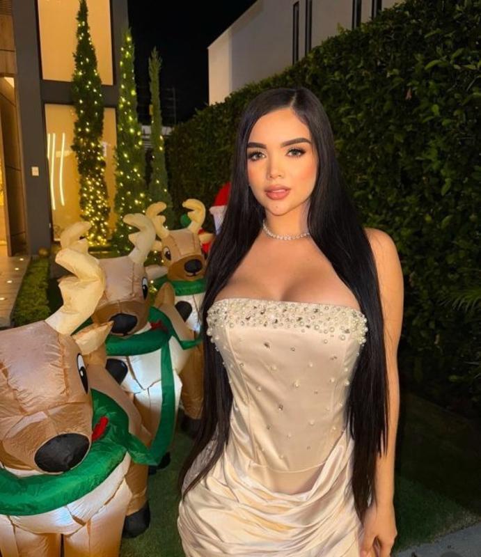 Nueva y Mojadita (786) 808-9204 BBBJ GFE 69