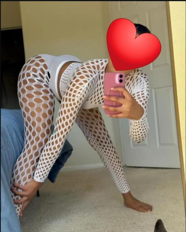 Hi gentleman, myself Cooco, juicy African girl in JP Nagar Bangalore just landed in town 🥰