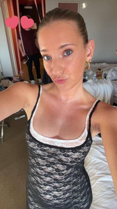 Escorts Available now ✅
