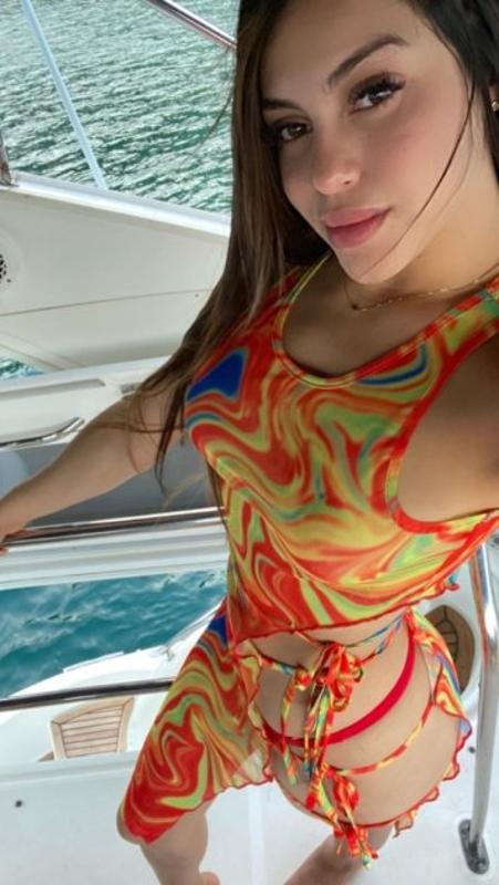 Nueva y Mojadita (786) 808-9204 TRIOS BBBJ GFE