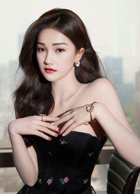 im name kim from malaysia half south korean holiday   in Thailand (pattaya) 5 week im freelance only st not longtime not looking for love. only pay meet ..please don't ask about my personal matters to