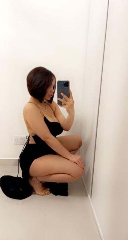 sexy latina availaila at the area, only incall