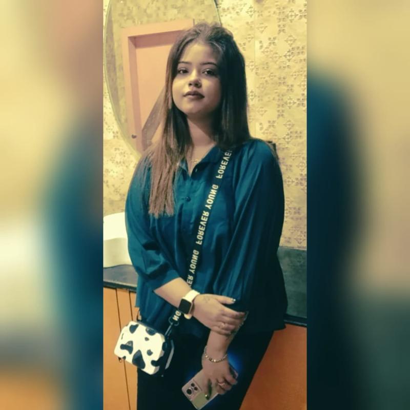 My name is monalisa.
I'm from Kolkata   I am delighted to introduce myself as a glamorous independent companion. I believe that everything happens for a reason, so it’s no coincidence you have stumble