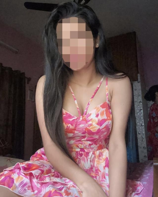 CAM AVAILABLE & REAL MEET 😘💋