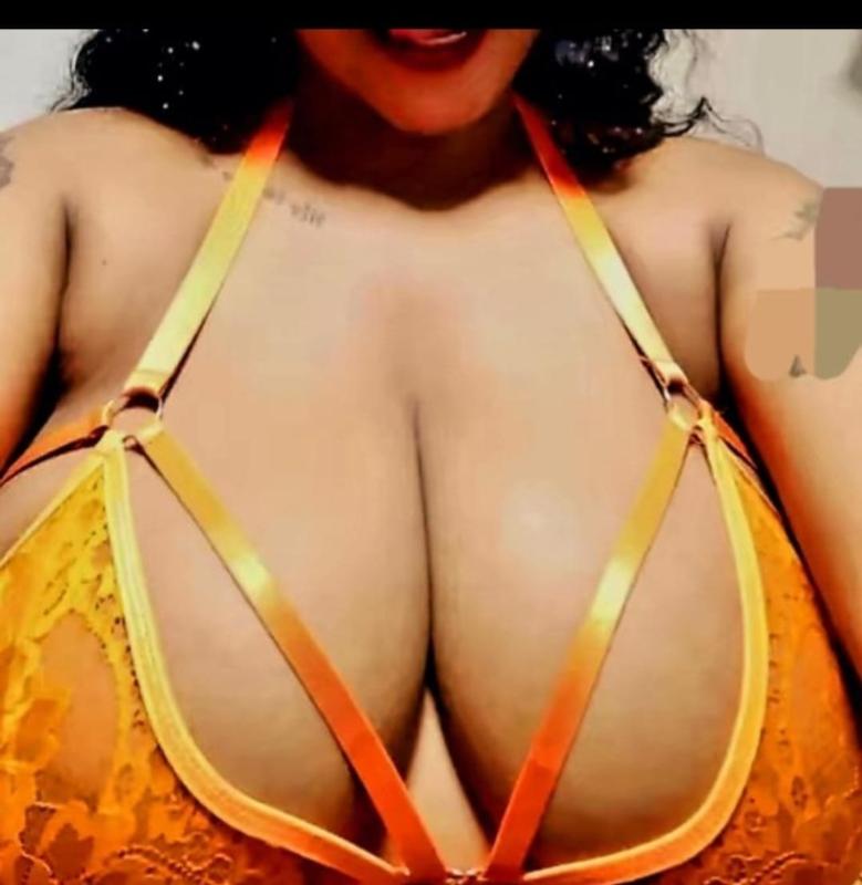 This is my real pictures... all natural...
I speak good English 👍. 
SERVICES 
✅Bbbj😝
✅lick my black pussy😜😜😜
✅suck my boobs😛😘
✅Titty fuck🥰
✅ Smacking my or your ass
✅Giving Rimming 
✅ Choking 
✅69🤪
✅t