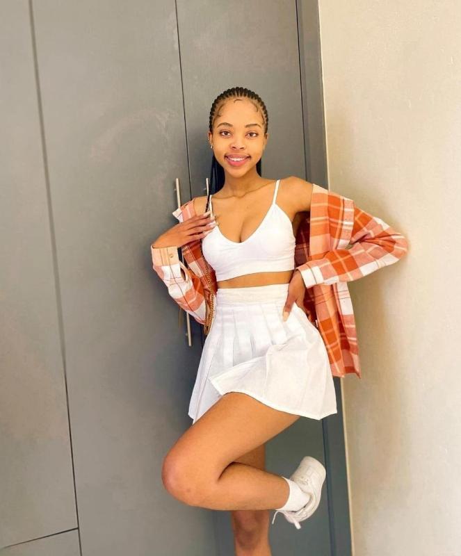 Hii am Alicia from South Africa
I stay in  📌 BTM layout 
I’m super discrete, classy, attractive slim beautiful melanin babe ❤️. It’s always QUALITY over quantity. My slim gorgeous body is like no othe