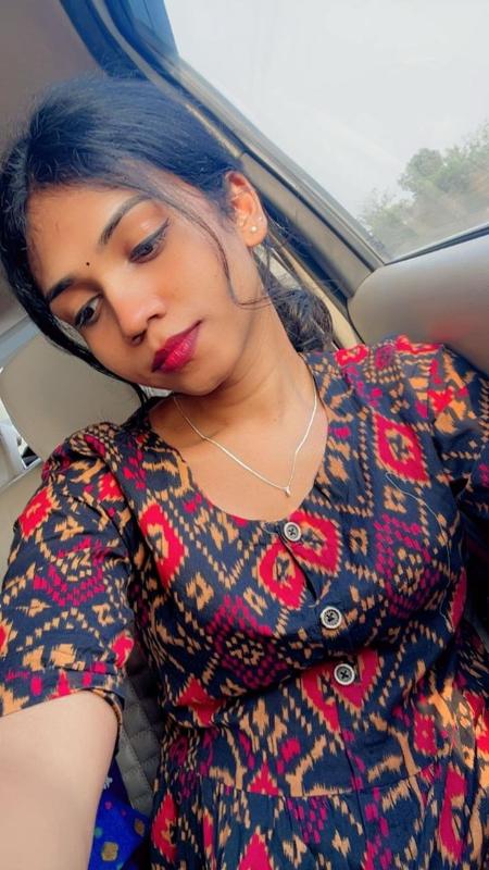 Hello my hot baby and daddies I'm your telugu girl preethi from hyderabad. New in the city to make your nights wet 💦 and hot🥵