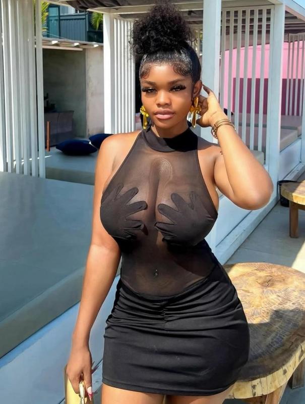 Hello guys
Am new here and I am Ariana a 23-year-old independent African sexy girl living in Bangalore