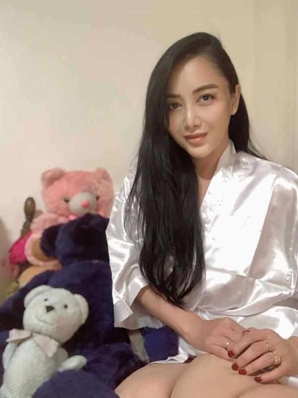 Hi babe I'm just new here and just arrived... 
I am Angelica your sweet escort model...