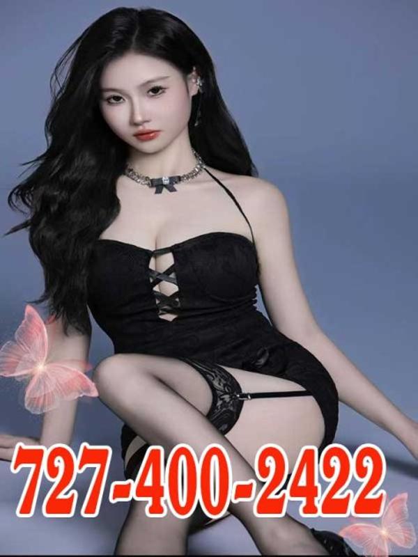Grand opening 👗👗727-400-2422📞New management, new staff, new girls👗Open minded💯Beautiful💯Sexy💯Stunts