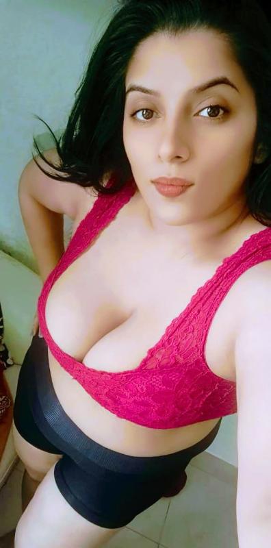 Hello guys simran here
❤️ welcome my profile ❤️
I'm 24years old independent girl From Bangalore ⭐