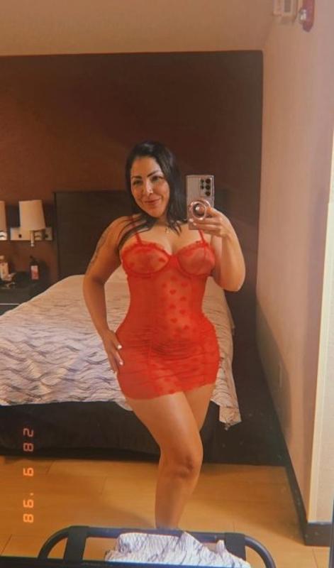 Reina del sexo y el 69 al natural,hago realidad todos tus fetiches.
