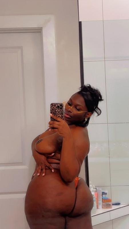 Busty Caribbean Beauty Ready to Please you 💦 - NEW PHOTOS 💦💦
