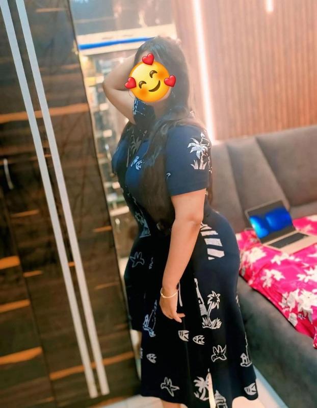 I am  Anjali  🥰

               House👻wife