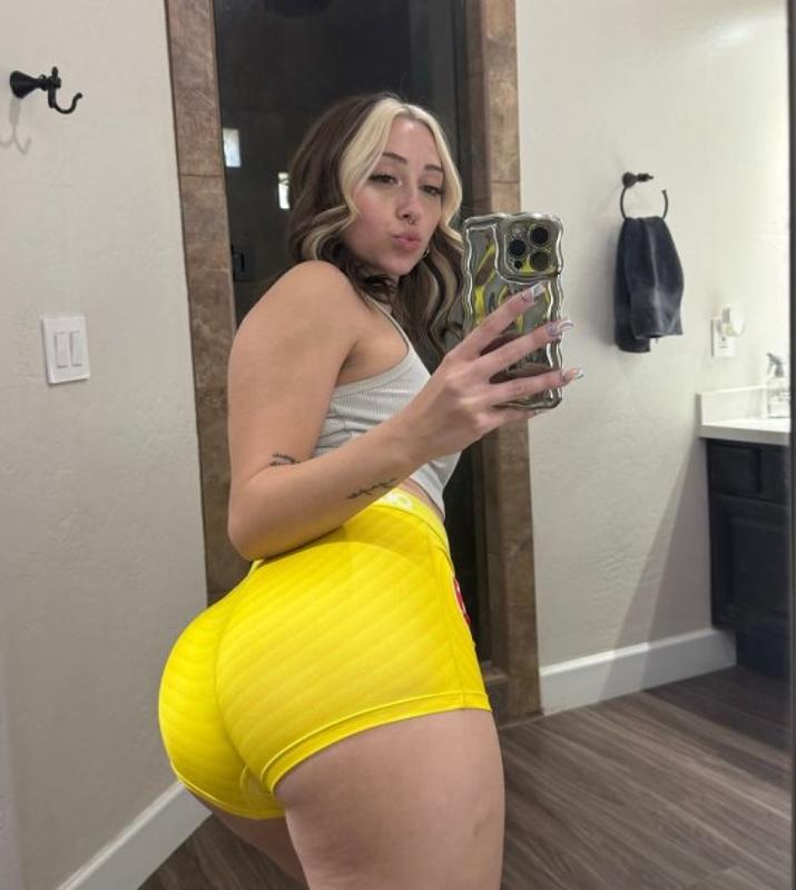 I’m available for incall and outcall service