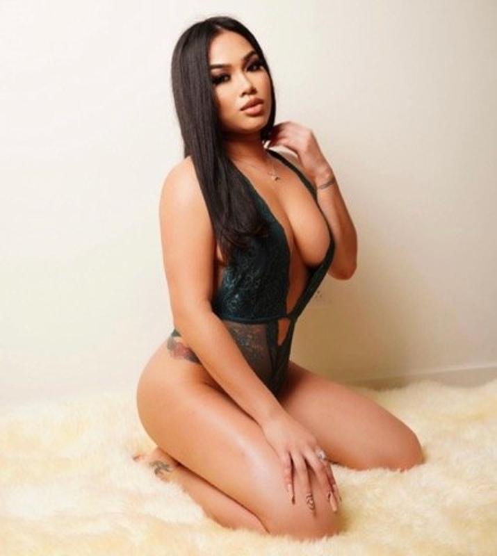 upscale asian bombshell