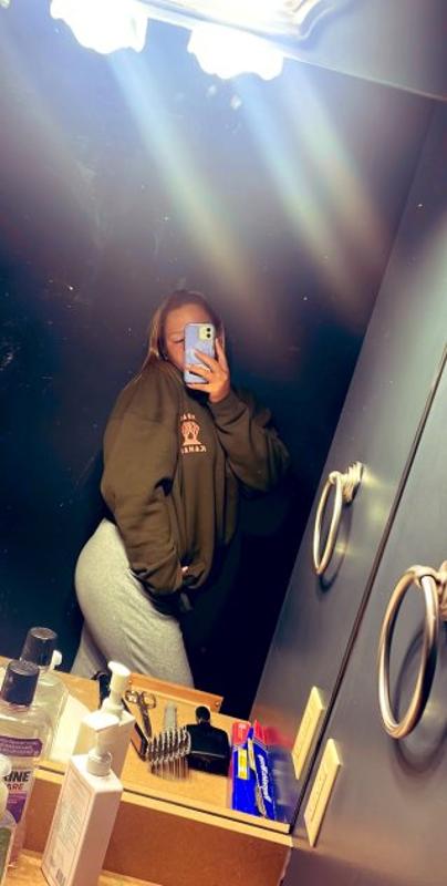Available for Both Incall service and Outcall Snap:- nio_104