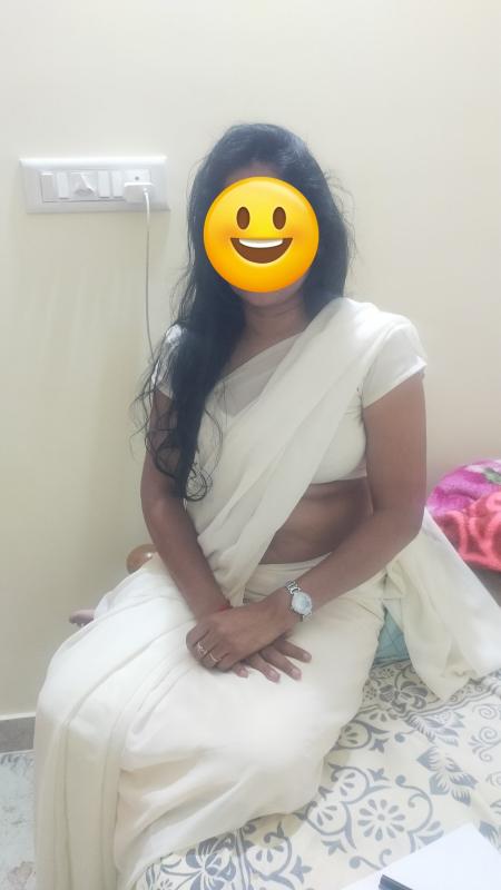 Rekha here. Independent house wife, I am here to take you to heaven by giving my hotful service.