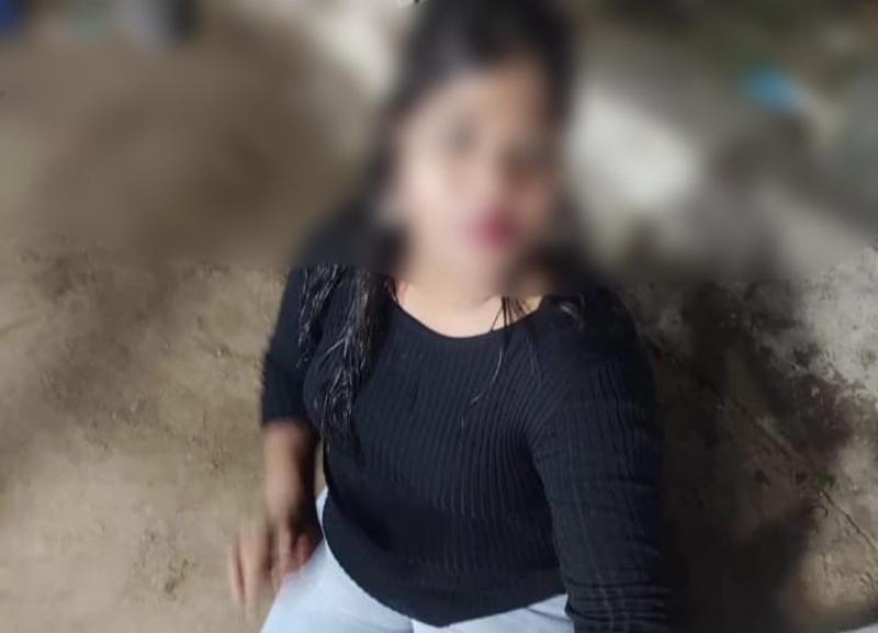 Hello darling.
Hello everyone hope you are well! My name is jesika. I am the perfect package of sweet face, perky breasts, toned body, and long legs with  curves. I am the perfect mixture of girl next