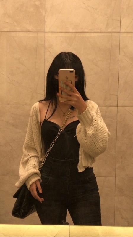Welcome gentlemen, lucky you to have shown interest in my profile. I am funny, optimistic, and well travelled international escort. I live and breathe life.I’m an extrovert by nature and adore my choi