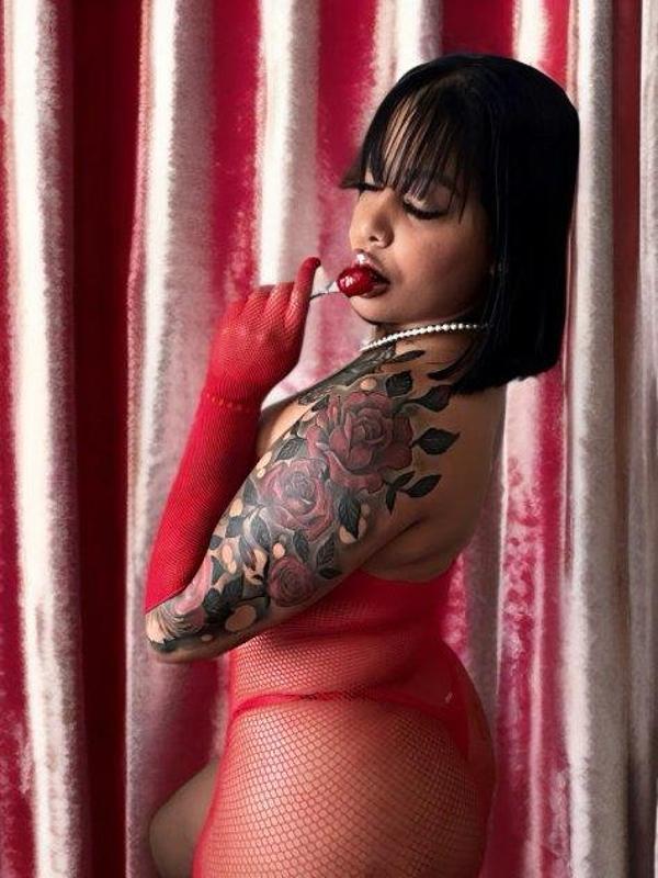 🟡💝💖🟢Hi, I’m NIKI, I’m new to the area.  100% Latin, available now
