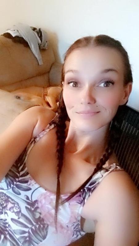 You want 2 CUM n PLAY with a SEXY FUCKIN ❄🐇SNOW ❄ BUNNY❄🐇 1