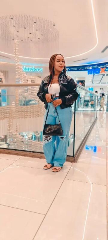 Myself Vion an Arican young model, just landed in India, to explore the fun and sexual activities here. I am working independently in your beautiful city Ahmedabad. I heard Men from this place are ver