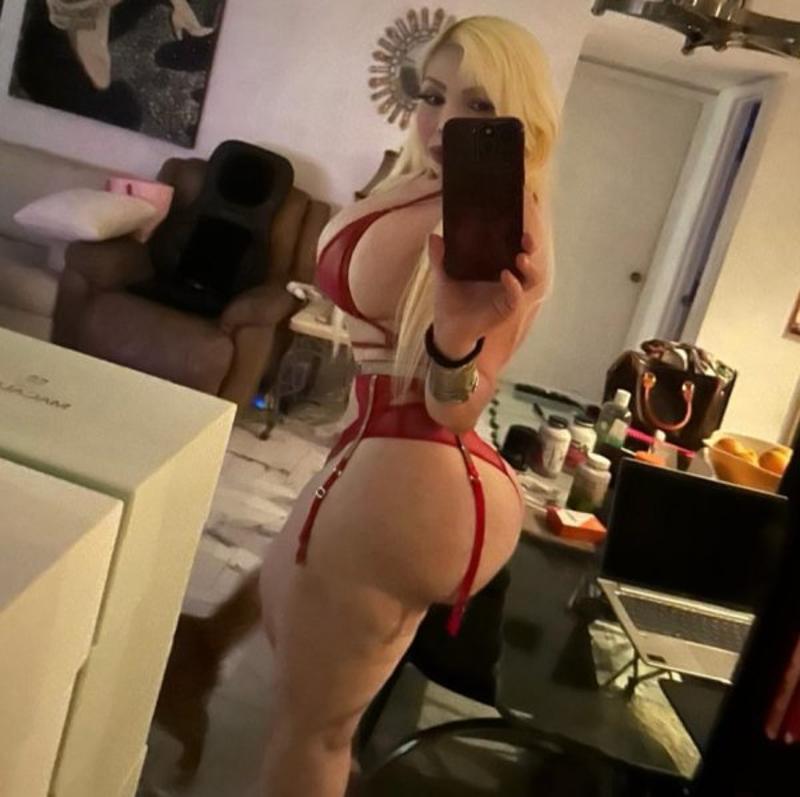 Sexy y Caliente (786) 604-8011 GFE DATY TRIOS