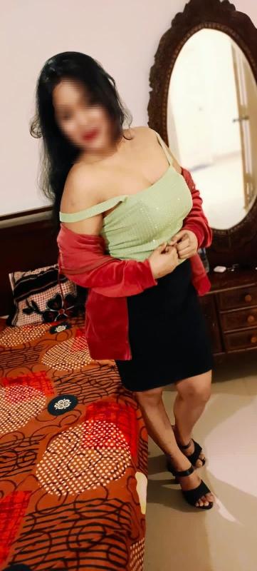 Hey dear I'm kriti 
First Read My profile of all thank you for visiting my profile 😘 If you Want Now Then Call or Msg Genuine Client Only