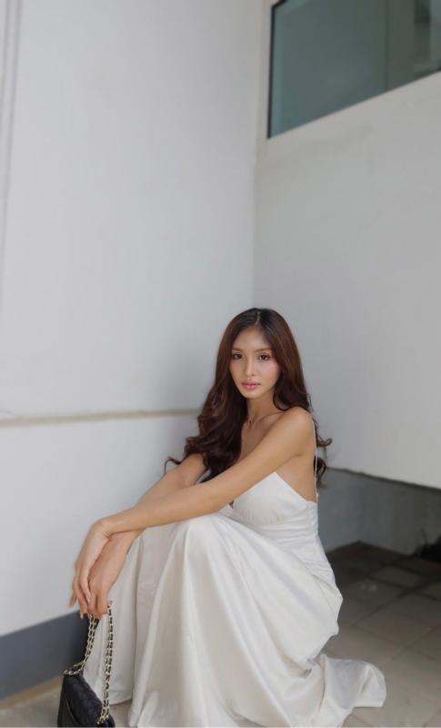 Hello everyone.
I’m Anna 24 years old 
I can do all your fantasies in bed,i am here to fullfil your dream sex so what are you waiting for get your slot now.Looking forward to have you 😊SEE YAAAA
You c