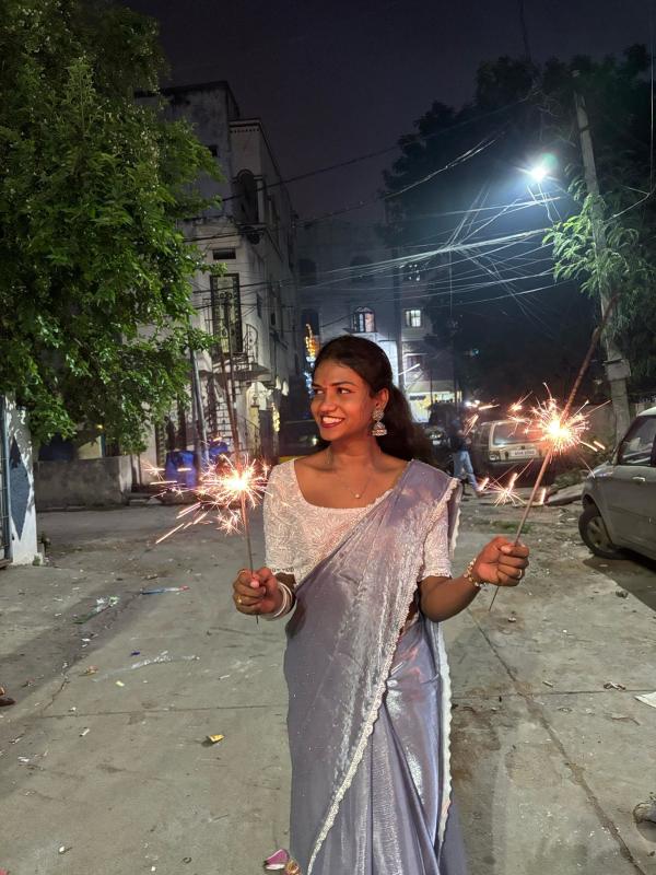 Hello my hot baby and daddies I'm your telugu girl preethi from hyderabad. New in the city to make your nights wet 💦 and hot🥵