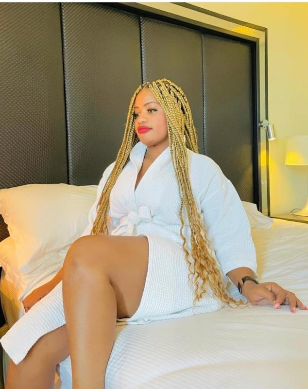 Hello guys
This African ebony girl Winnie ,Your chocolate delight here.... Welcome to my page. 
I stay in Zirakpur VIP road area.