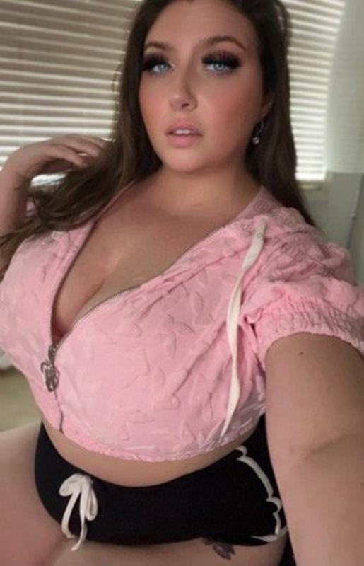 I’m available for both Incall and outcall, telegram @emma2896