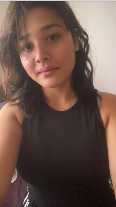 😍 Service Details ❤️🦋❤️
GF Experience, Kissing (French Kiss, Lip Kiss), Cuddling, Foreplay, Women on top, Gagging, Face Sitting, Doggy Style and more…. 🫣
