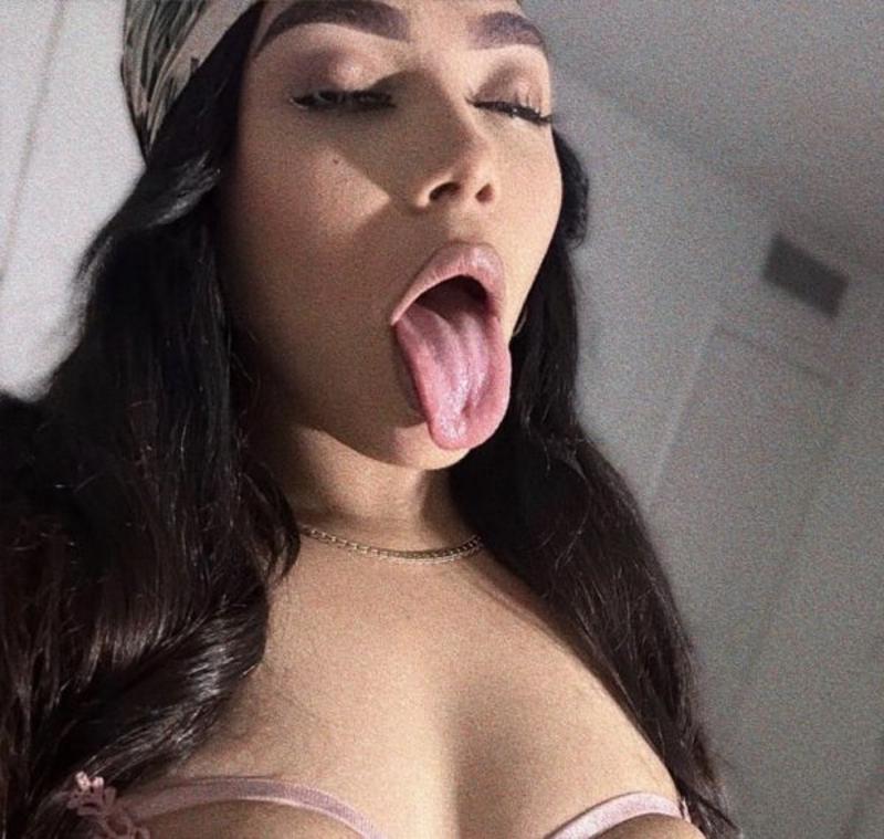 Estoy disponible, cariño, llámame
