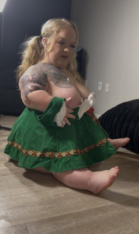 ⭐️💕3’10 Blonde Bombshell💕⭐️